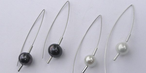 540 - 10mm Pearl Earrings