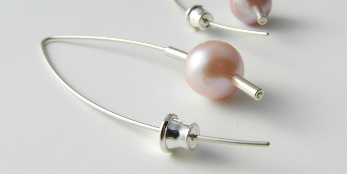 540 Drop 10mm Pearl Earrings Pink