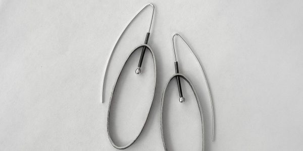 930 - Large Oval Earrings